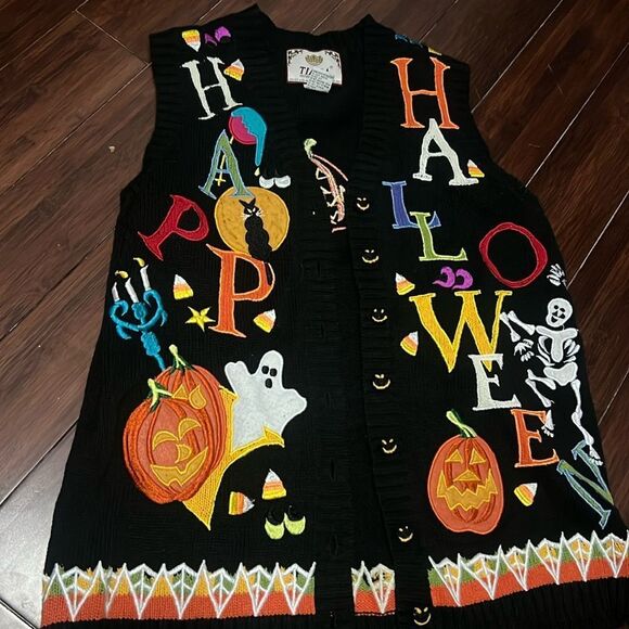 Tiara Tops - Halloween Vest - Button Down Sweater Vest - Happy Halloween - Size Small